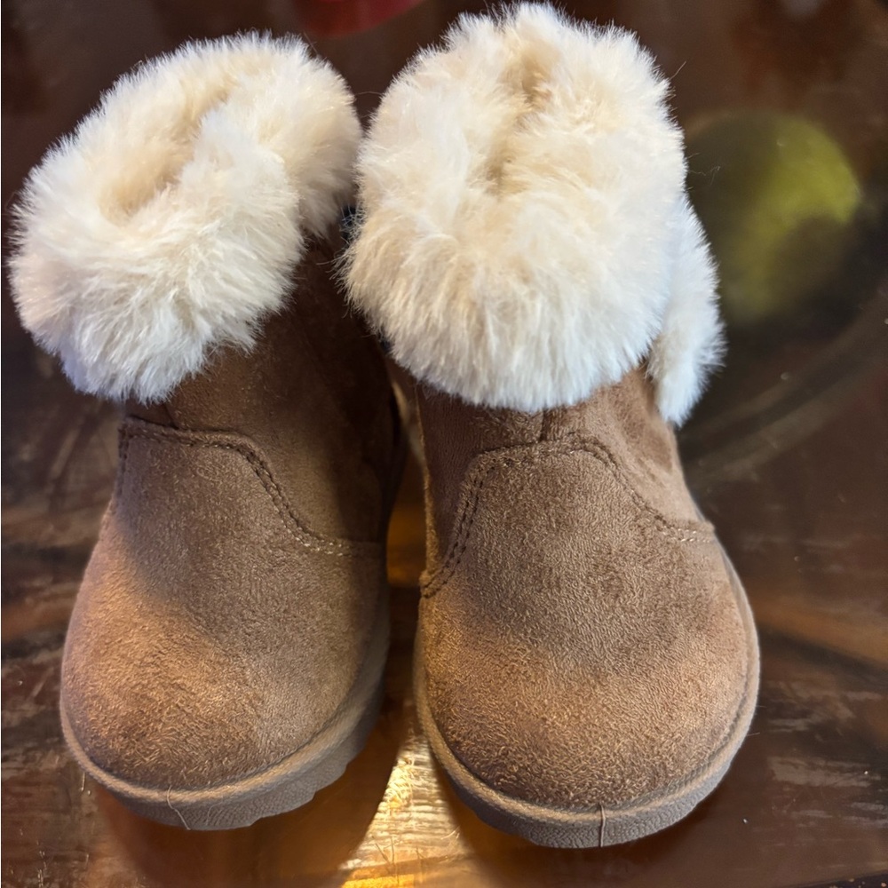 Cozy Tan Kids Boots with Faux Fur Lining